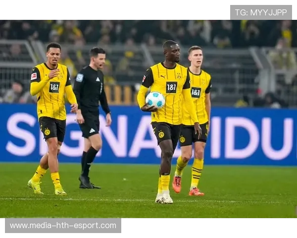 德甲第四轮压轴战意外连连，积分榜洗牌加剧，德甲4_4